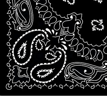 particolare del foulard western di colore nero con stampa bianca particolare del foulard western di colore nero