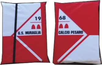 Coussin AC Milan à Damiers – Rouge Et Noir, 100% Polyester, Officiel, Fabriqué En Italie