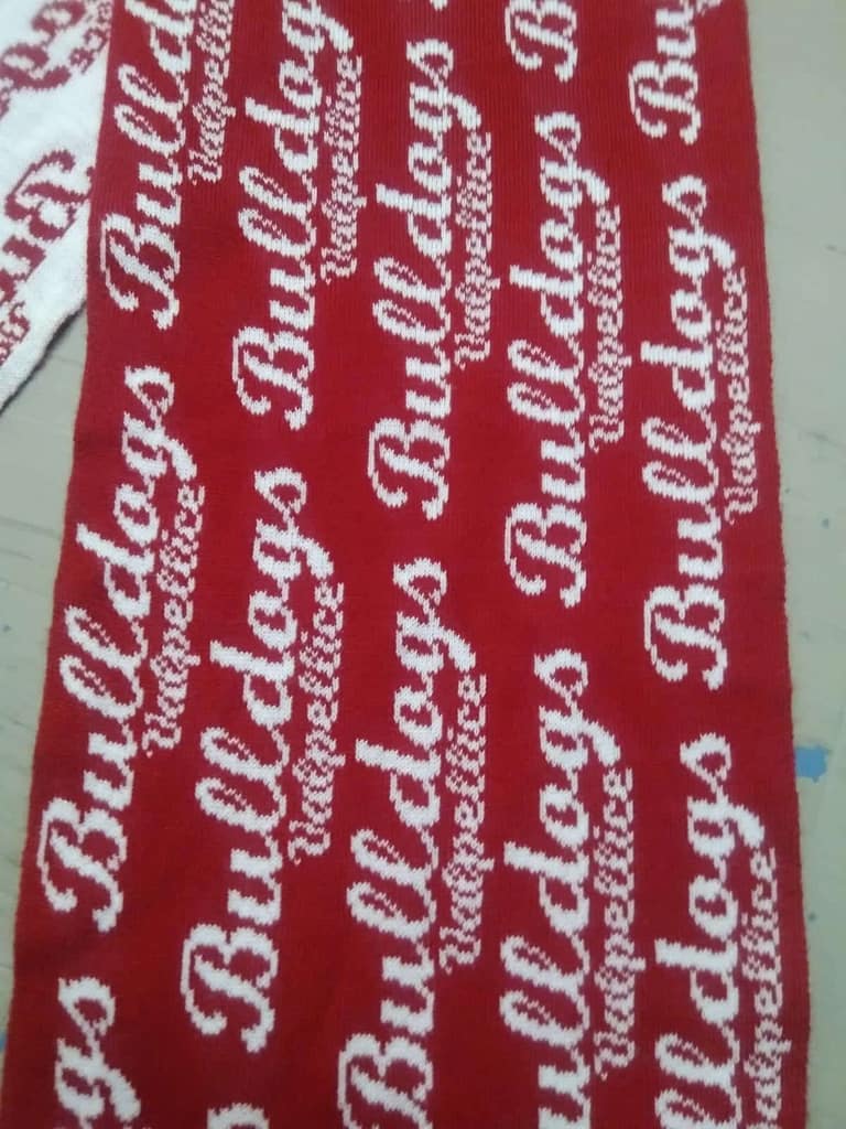 particolare SCIARPE fashion personalizzate Valpellice particolare sciarpe fashion Valpellice
