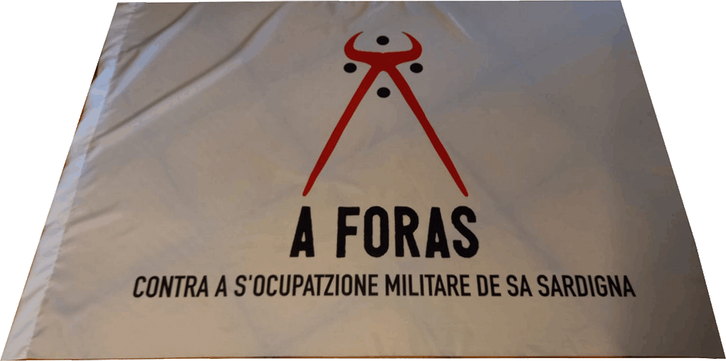 bandiera a foras bandiera a foras