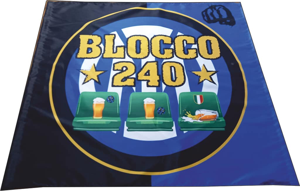 Stendardo a due aste Blocco 128 personalizzato Stendardo a due aste Blocco 128