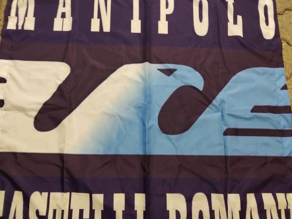bandiera a due aste manipolo zoom bandiera a due aste manipolo zoom