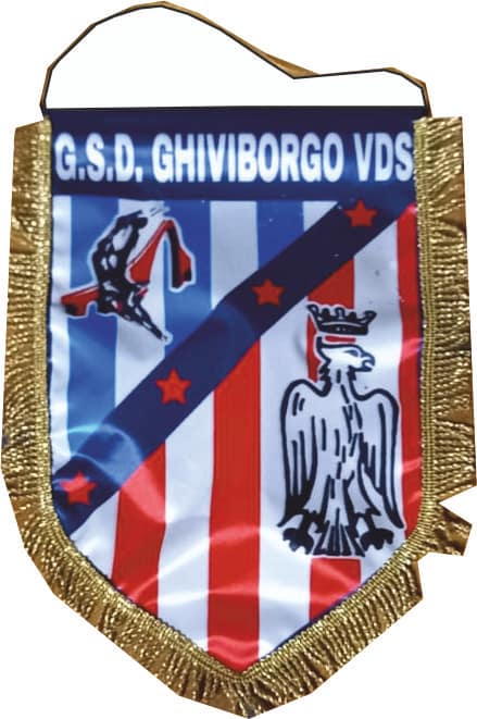 Gagliardetto per squadre Borgo a Mozzano personalizzato Gagliardetto per squadre Borgo a Mozzano
