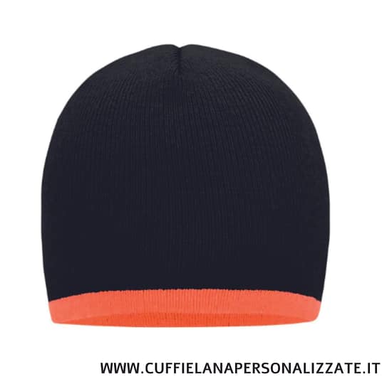 Berretto con risvolto di colore nero e arancione Berretto con risvolto nero e arancione