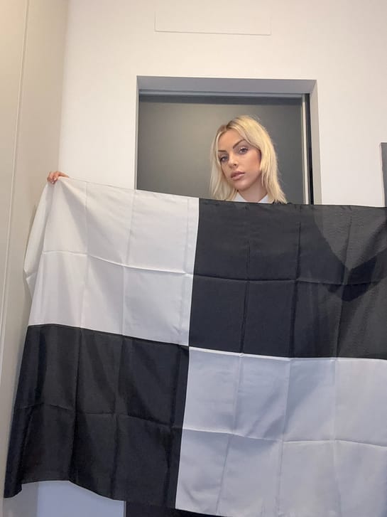 Bandiera pronto magazzino fi colore bianco nero Bandiera pronto magazzino bianco nera