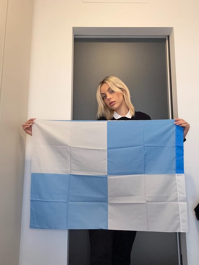 Bandierone Rossoblù Gigante – 220 X 145 Cm, In Poliestere, Per Tifosi Di Bologna, Cagliari, Genoa, Foggia E Rioni
