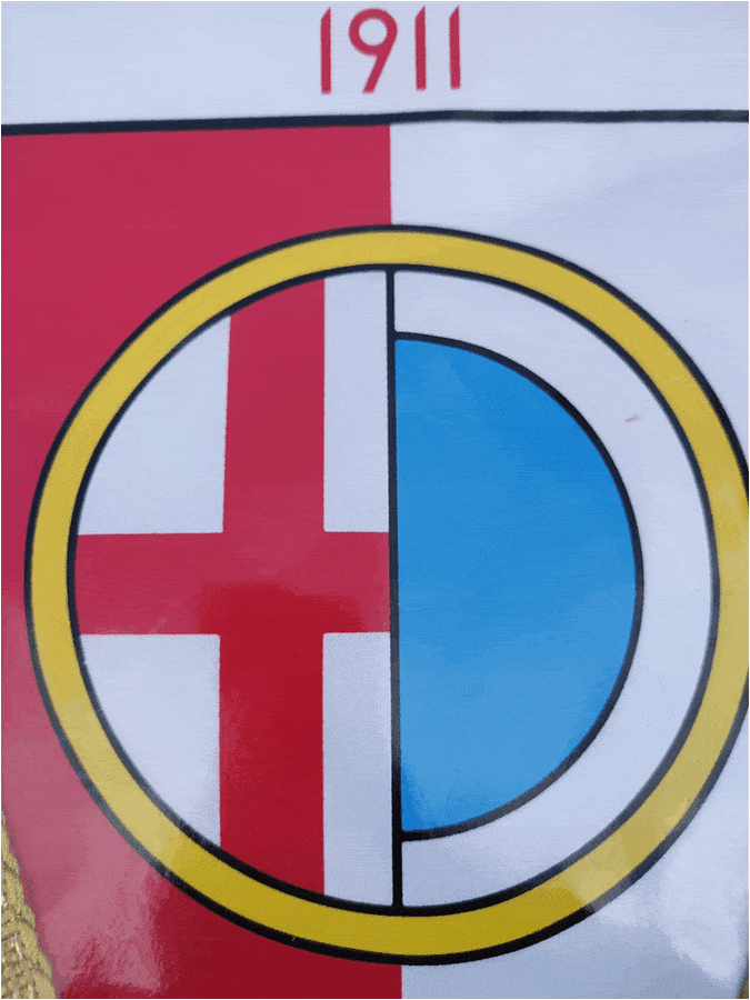 particolare GAGLIARDETTI Gold grandi personalizzati mantova particolare GAGLIARDETTI Gold grandi mantova