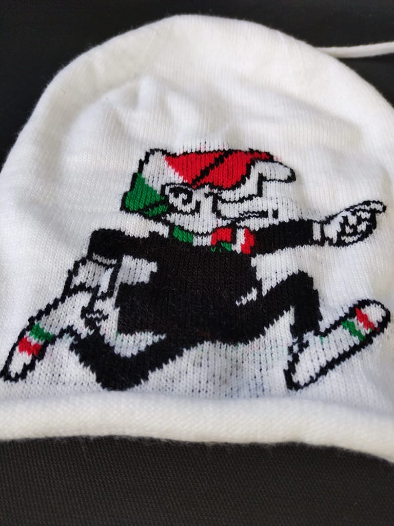 particolare berretto alta defizione jacquard particolare berretto alta defizione jacquard