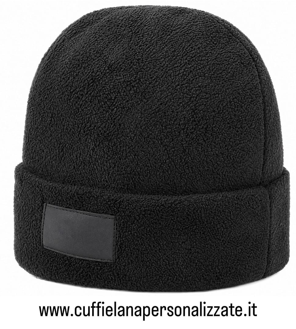 BERRETTI IN PILE PERSONALIZZATI targhetta COLORE NERO BERRETTI IN PILE PERSONALIZZATI targhetta NERO